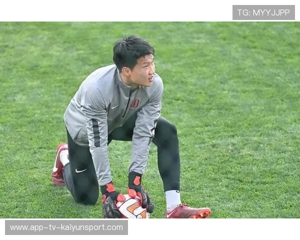 中超球队边路防守训练更紧，冲刺新赛季的防线铁壁